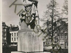 Amsterdam - Rembrandt Standbeeld - oh Rembrandtplein  [001-0343