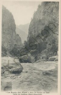 La Route des Alpes - dans les Gorges au Guil [KRST005-3212