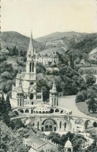 Lourdes [KRST005-7064