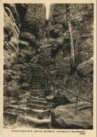 Pfaffenstein - Aufstieg durch das Nadelöhr [KRST006-6532