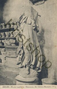 Arles - Danseuse - Art Gréco-Romain  [010-2451