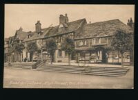 East Grinstead - High Street - Old houses [KRST011-0825