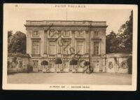 Paris - La Faôade sud - Petit Trianon [KRST012-5245