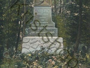 Muiderberg - Monument Heinze  [001-0206