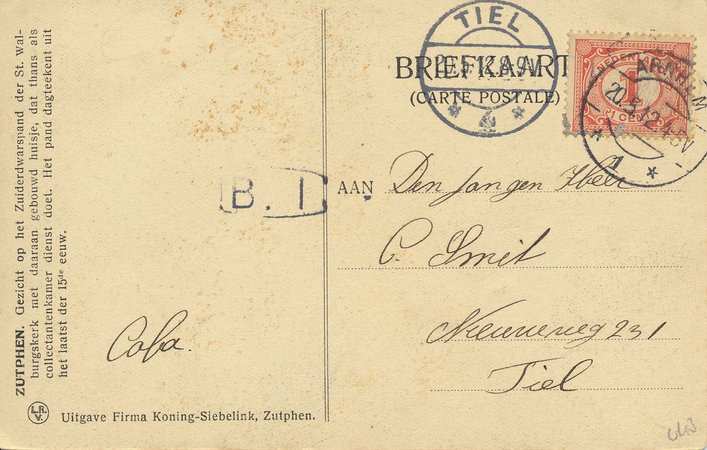 KRST001-0243_1.jpg Zutphen - Gezicht op het Zuiderdwarspand der StWalburgskerk [001-0243 - Afbeelding 2