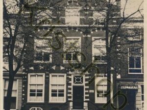 Delft - Oude Gevel Koornmarkt  [001-0441