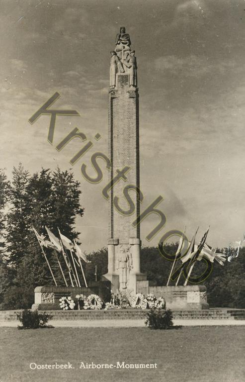 KRST001-0473_0.jpg Oosterbeek - Airborne Monument [001-0473