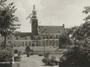 Hoogeveen - Raadhuis [001-2813