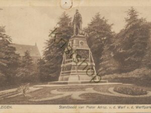 Leiden - Standbeeld van Pieter Adrsz Vd Werf vd Werffpark [001-3807
