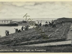 Zuiderzeewerken - Het vervaardigen der Kraagstukken [001-4889
