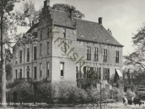 Vorden - Zijkant Kasteel Vorden [001-4957