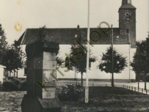 Otterlo - Kerk en Monument [001-5044