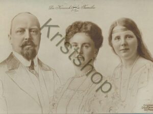 Ned Kon familie   - Wilhelmina, Hendrik en Juliana (gat midboven)   [001-5158