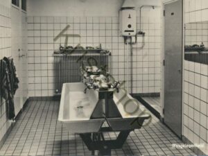 Drouwenerzand - Verblijf van Volksonderwijs - Wasgelegenheid [001-5425