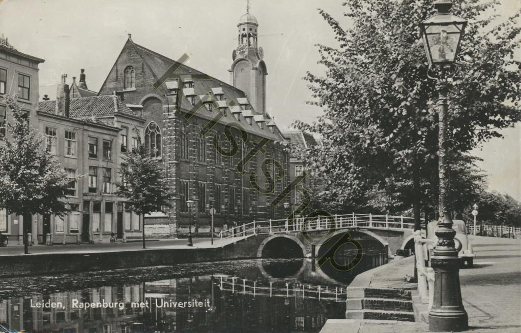KRST001-5547_0.jpg Leiden - Rapenburg met Universiteit [001-5547