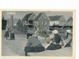 Marken - Toegang tot het dorp op Marken [001-6104