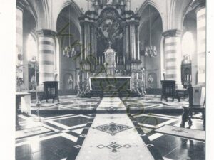 Oirschot - Parochiekerk St Petrus - Hoofdaltaar [002-0290