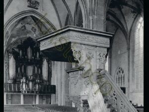 Zutphen - St Walburgskerk - Middenschip [002-0305