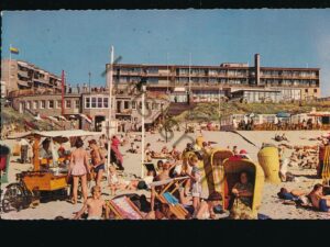 Zandvoort aan Zee - Strandgezicht [002-0683