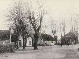 Bourtagne - Marktplein - REPRO [002-0850
