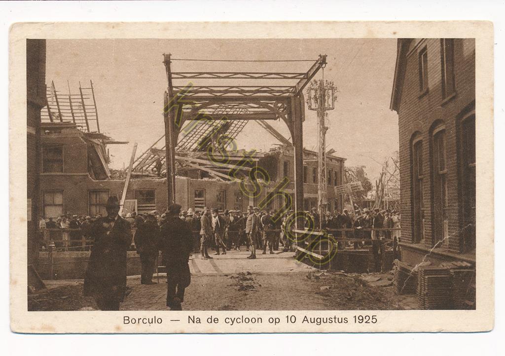 KRST002-2243_0.jpg Borculo - Na de Cycloon op 10 augustus 1926 [002-2243
