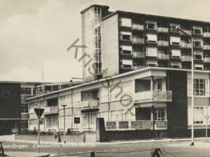 Vlaardingen - Ziekenhuis-Bejaardenflat [002-3340