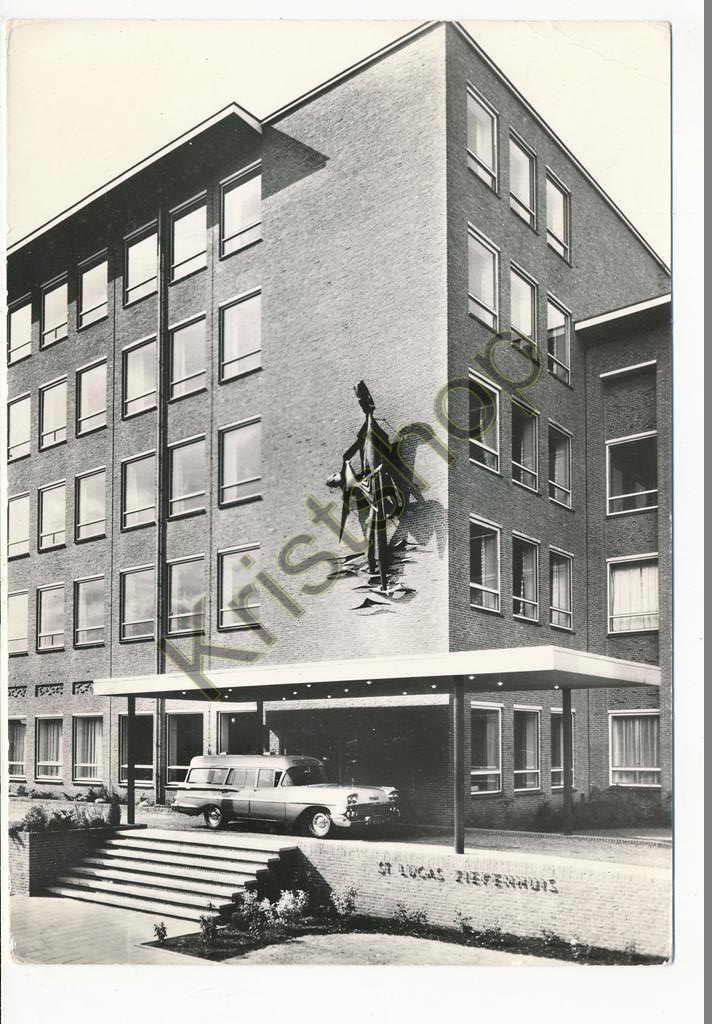 KRST002-4395_0.jpg Winschoten - Sint Lucasziekenhuis - Ambulance [002-4395