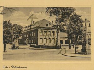 Ede - Politiebureau [002-4753