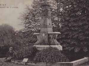 Zeist - Monument in 't Park [002-6177
