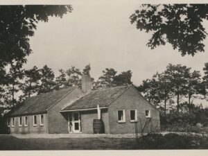 ??? Hilversum ??? - Hoorneboeg - Slaaphuisje [002-6537