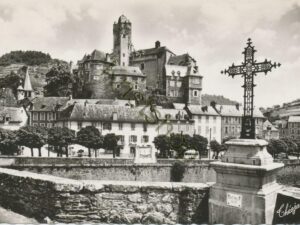 Estaing  [004-0246