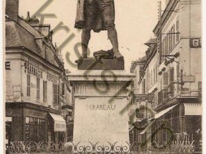 Montargis - La Statue de Mirabeau [004-0433