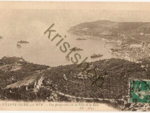 Villefranche sur Mer - Vue plougeante sur la Ville et la Rade [004-0496