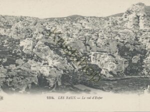 Les Baux-Le val d'Enfer [004-0907