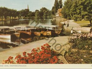 The River Avon, Stratford-Upon-Avon  [004-2219