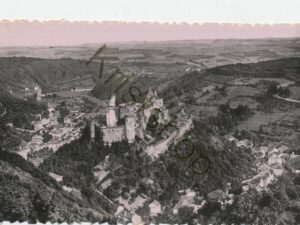 Vianden - Le Château  [004-2316