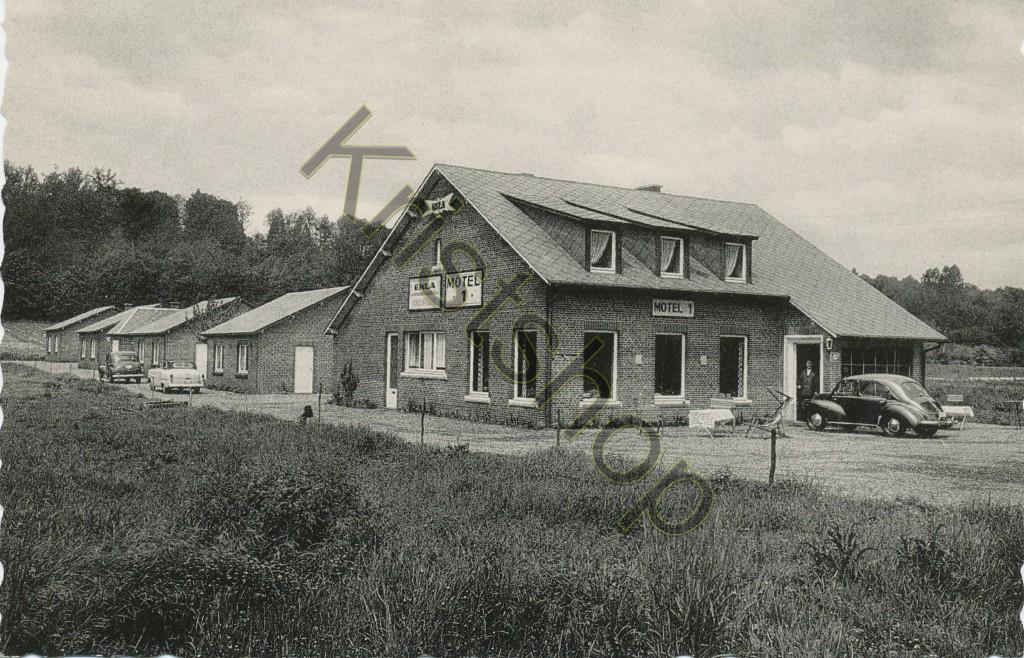 KRST004-2491_0.jpg Dinant - Motel I - Chaussé de Dinant [004-2491