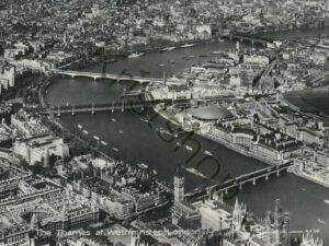 London - The Thames at Westminster  [004-3034