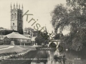 Oxford - Magdalen College and Bridge  [004-3046 (damage)