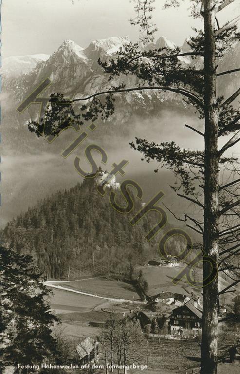 KRST004-3190_0.jpg Festung Hohenwarfen mit dem Tennengebirge [004-3190