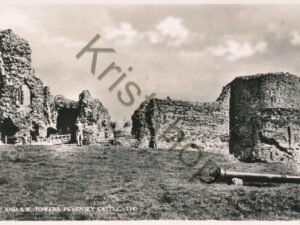 Eagle and s.w. Towers - Peyensey Castle [004-3278