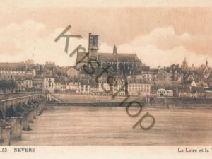 Nevers - La Loire et la Ville [004-3355