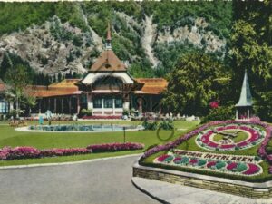 Interlaken mit Blumenuhr  [004-4218
