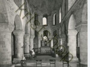 London - The Tower - The Chapel of St. John [004-5858