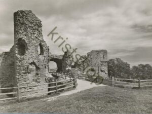 Sussex - Pevensey Castle [004-5911
