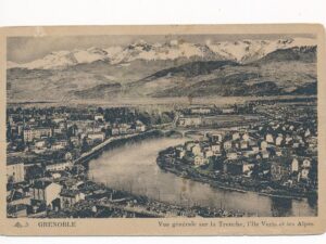Grenoble - Vue Generale sur la Tronche [004-6032