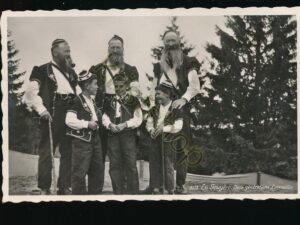 En Gruyère - Deux générations d'armaillis - folklore [004-7935