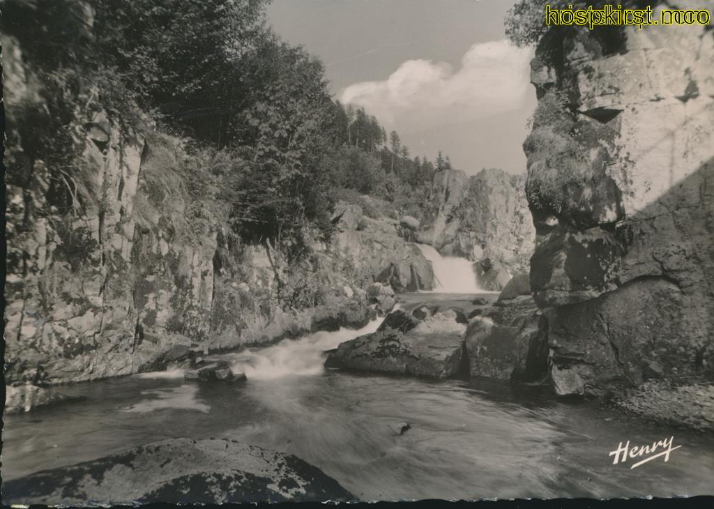 KRST005-0983_0.jpg Gerardmer - Le Saut des Cuves [005-0983