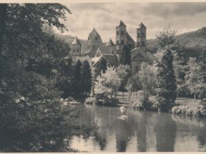 Maria Laach - Partie aus dem Klostergarten [005-1033