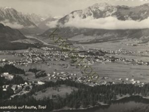 Gesamtblick auf Reutte [005-1434